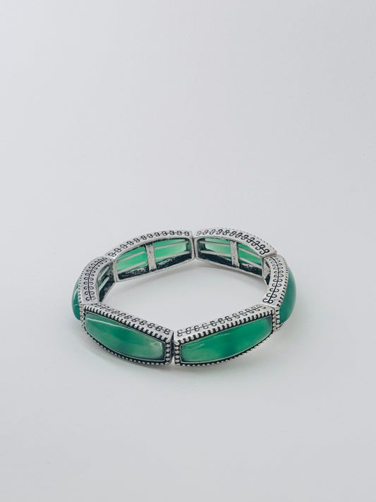 Beaded green bracelet